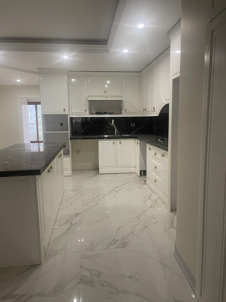 فروش آپارتمان 167 متر نیاوران