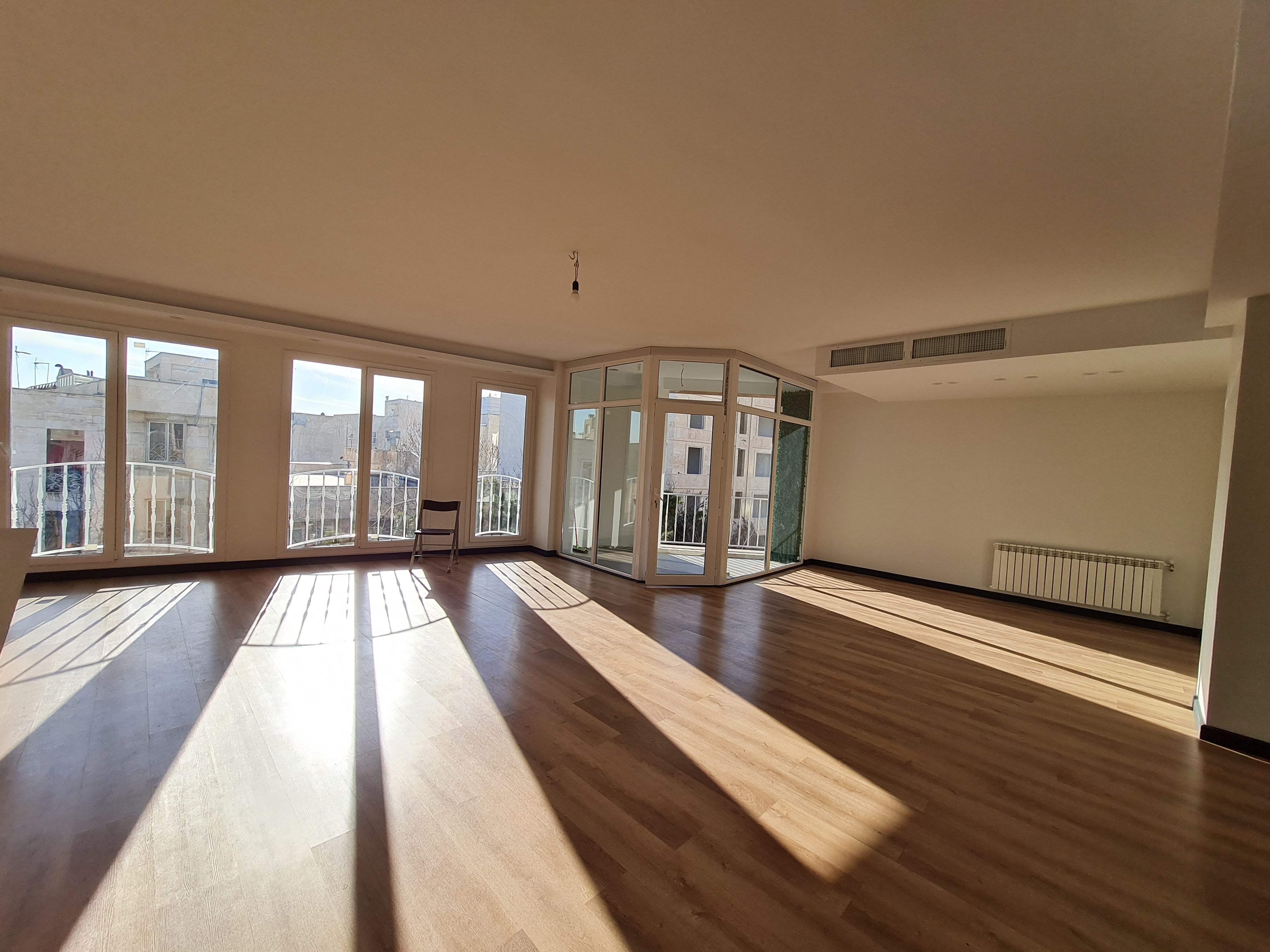 فروش آپارتمان 175 متر تاپ لوکیشن فرمانیه شرقی