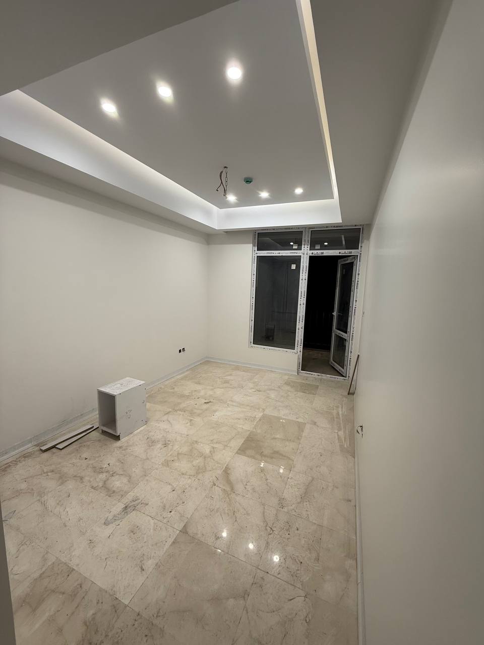 اجاره آپارتمان 100متر هفت حوض فول امکانات روف‌گاردن