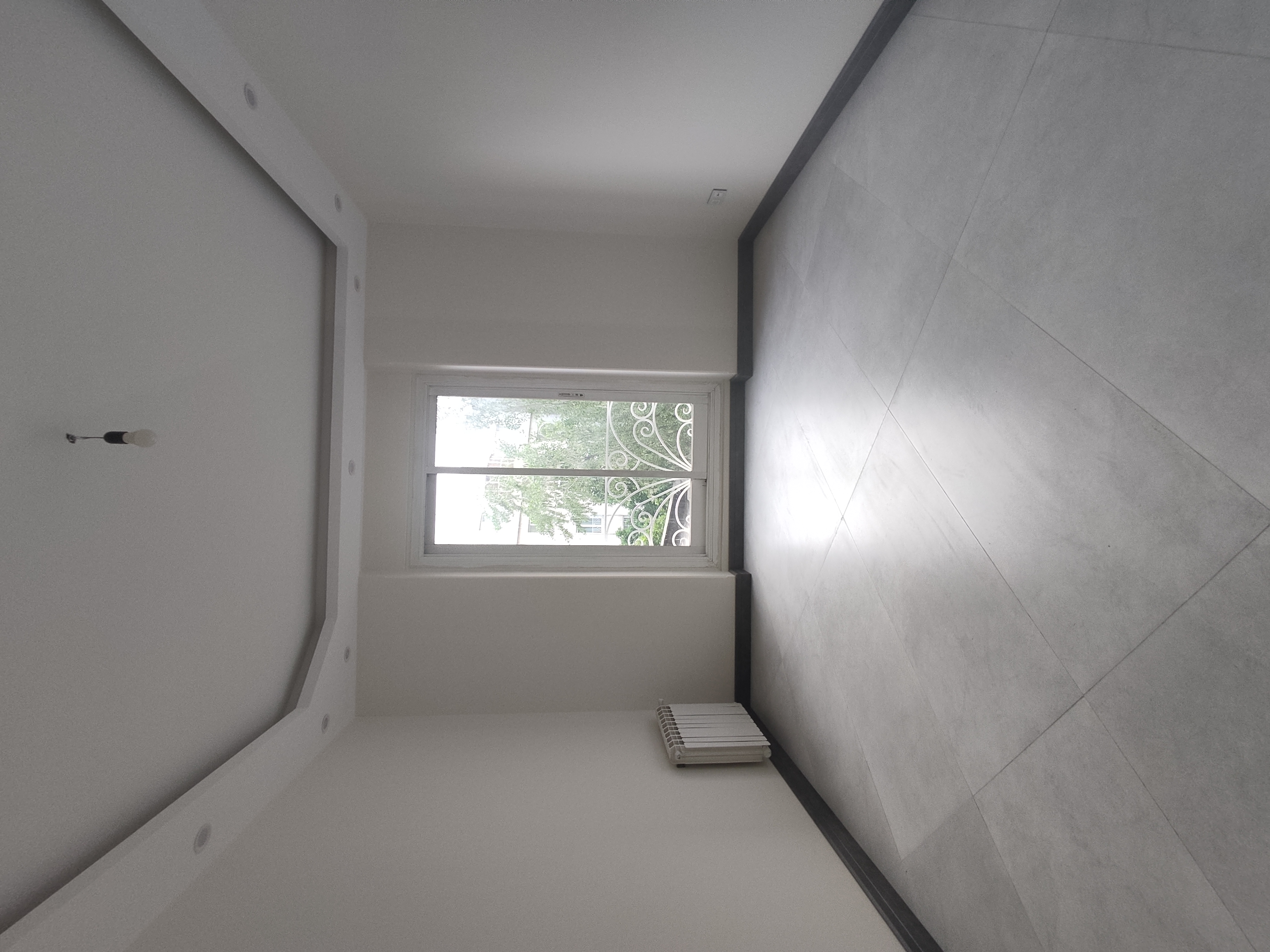 فروش آپارتمان 110متر فرمانیه شرقی زیرقیمت