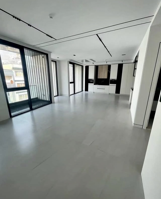 اجاره آپارتمان 220 متر نیاوران تراس با ویو