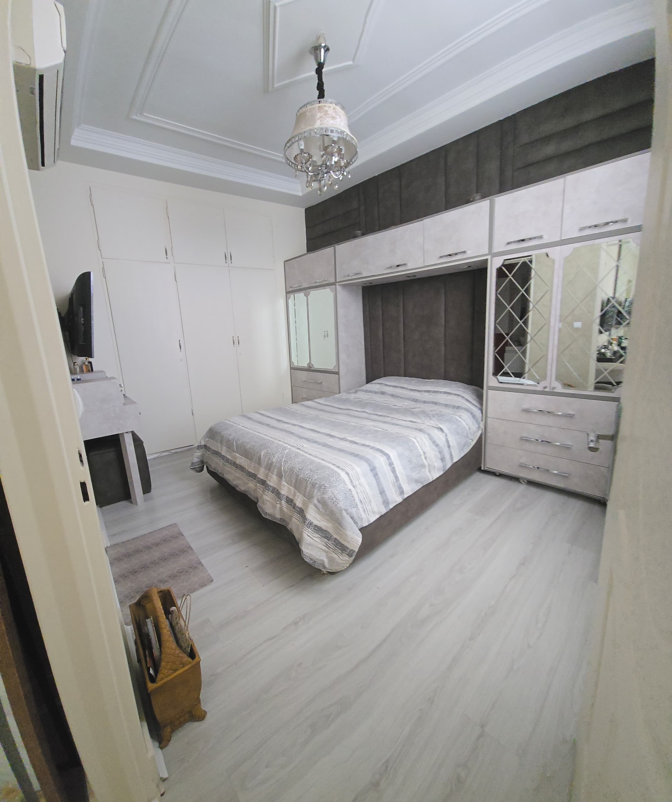 فروش آپارتمان 80 متر آجودانیه