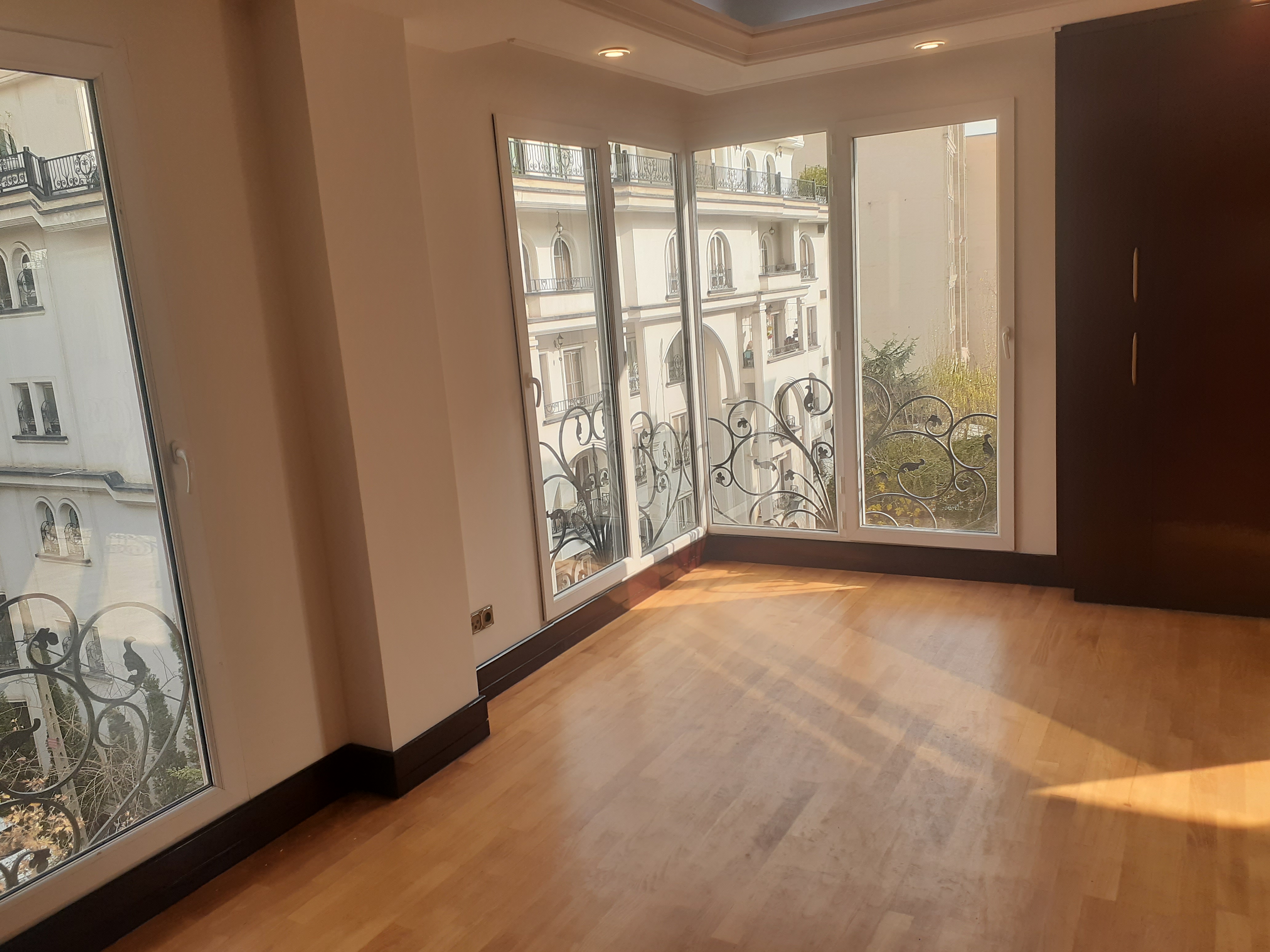 فروش آپارتمان 313 متر دروس نوساز