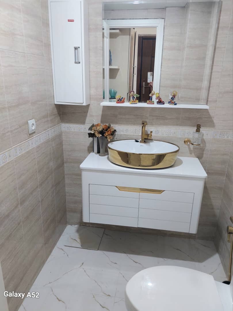 فروش آپارتمان در نیاوران