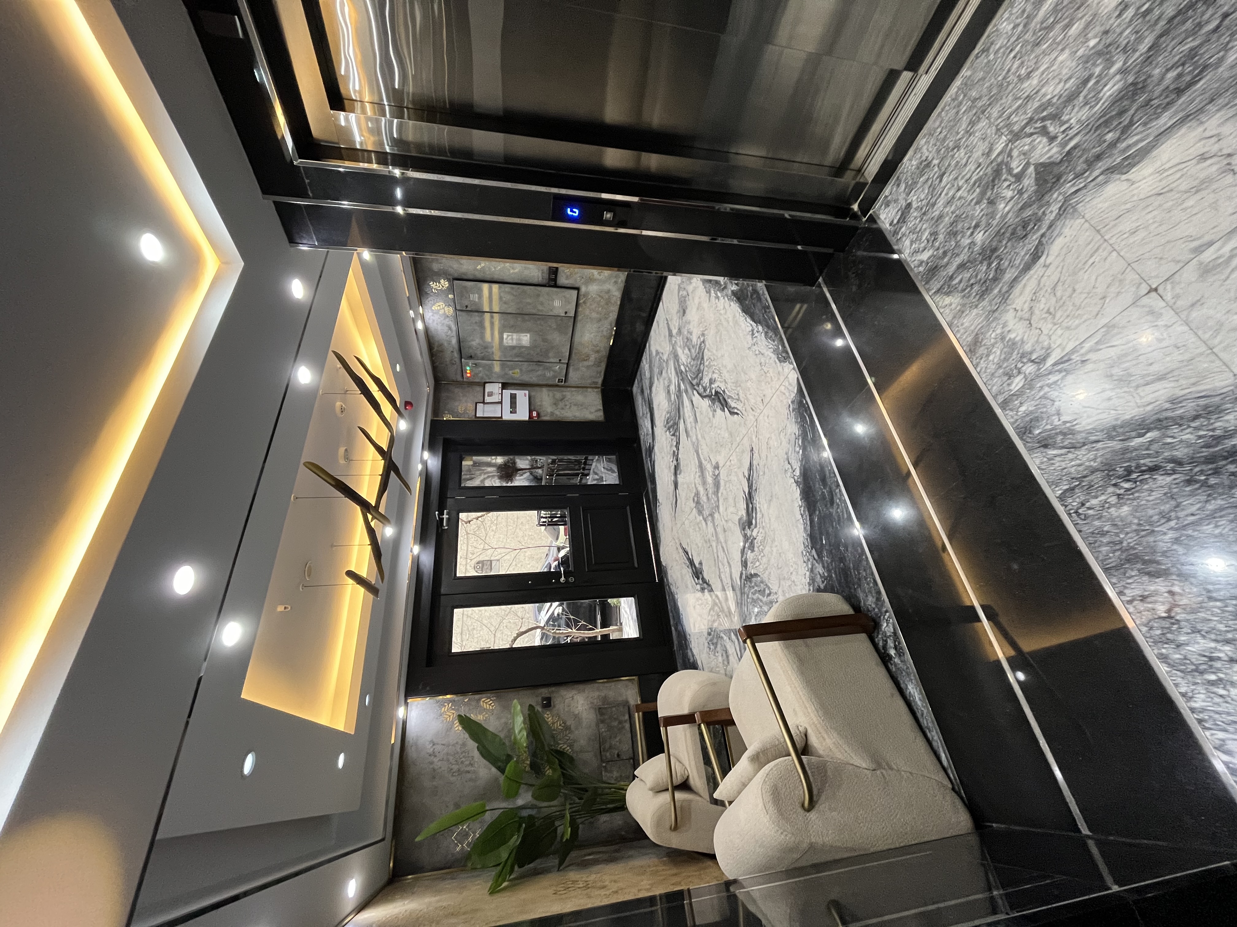 فروش آپارتمان نوساز 115 متر با 2 پارکینگ در تاپ لوکیشن اختیاریه