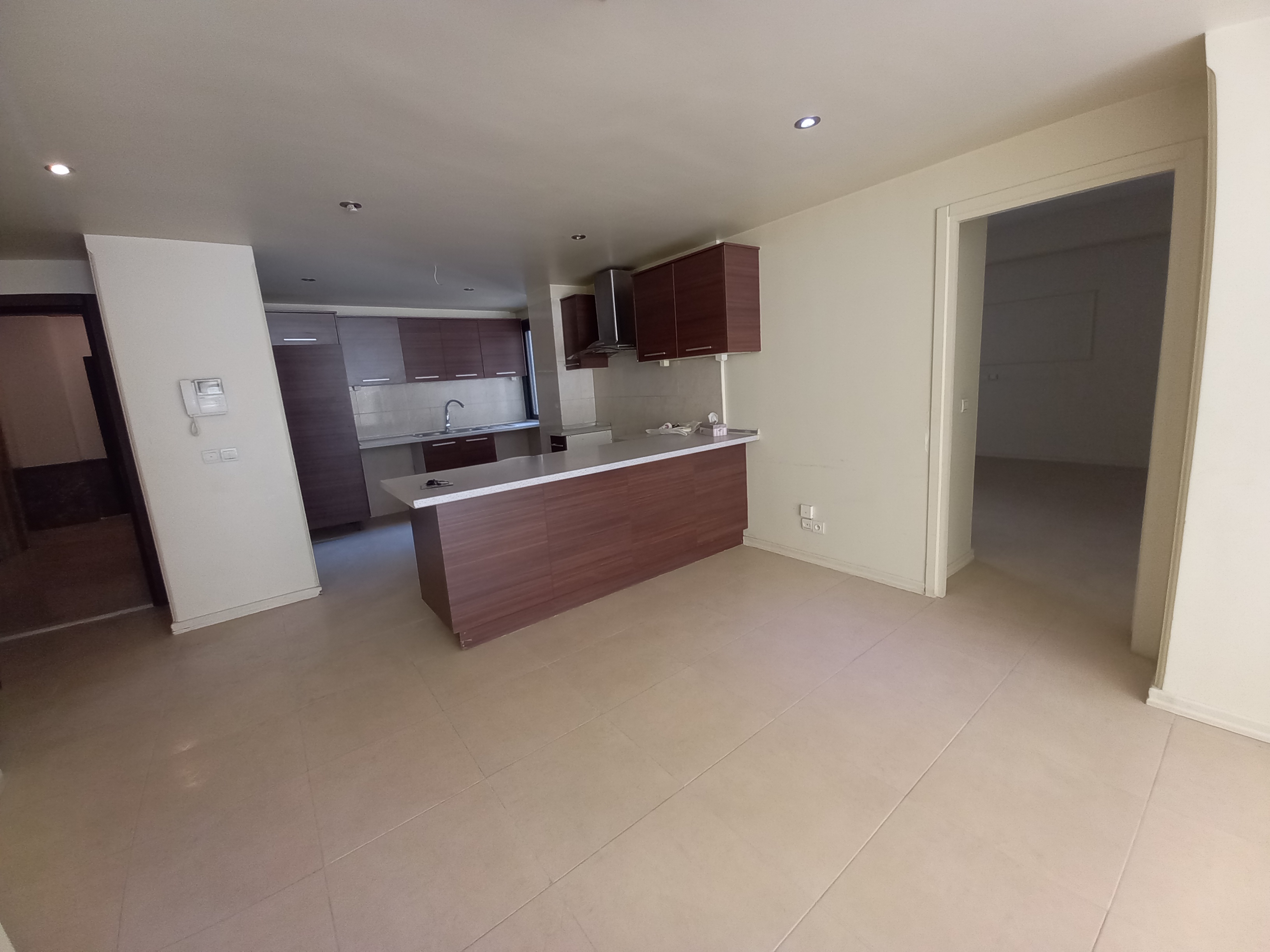 فروش آپارتمان در نیاوران 127 متر استخر فعال