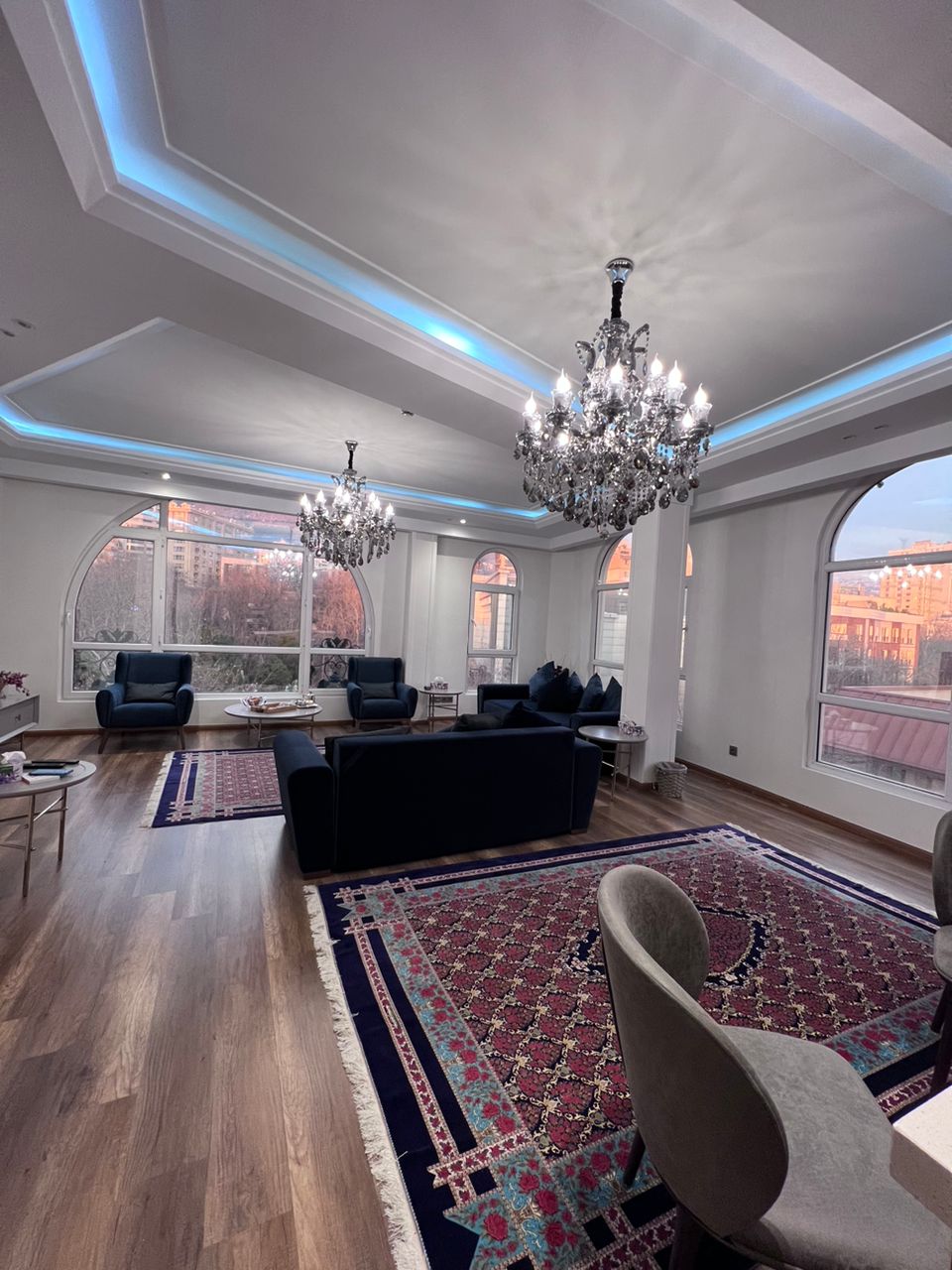 فروش آپارتمان 135متر نیاوران