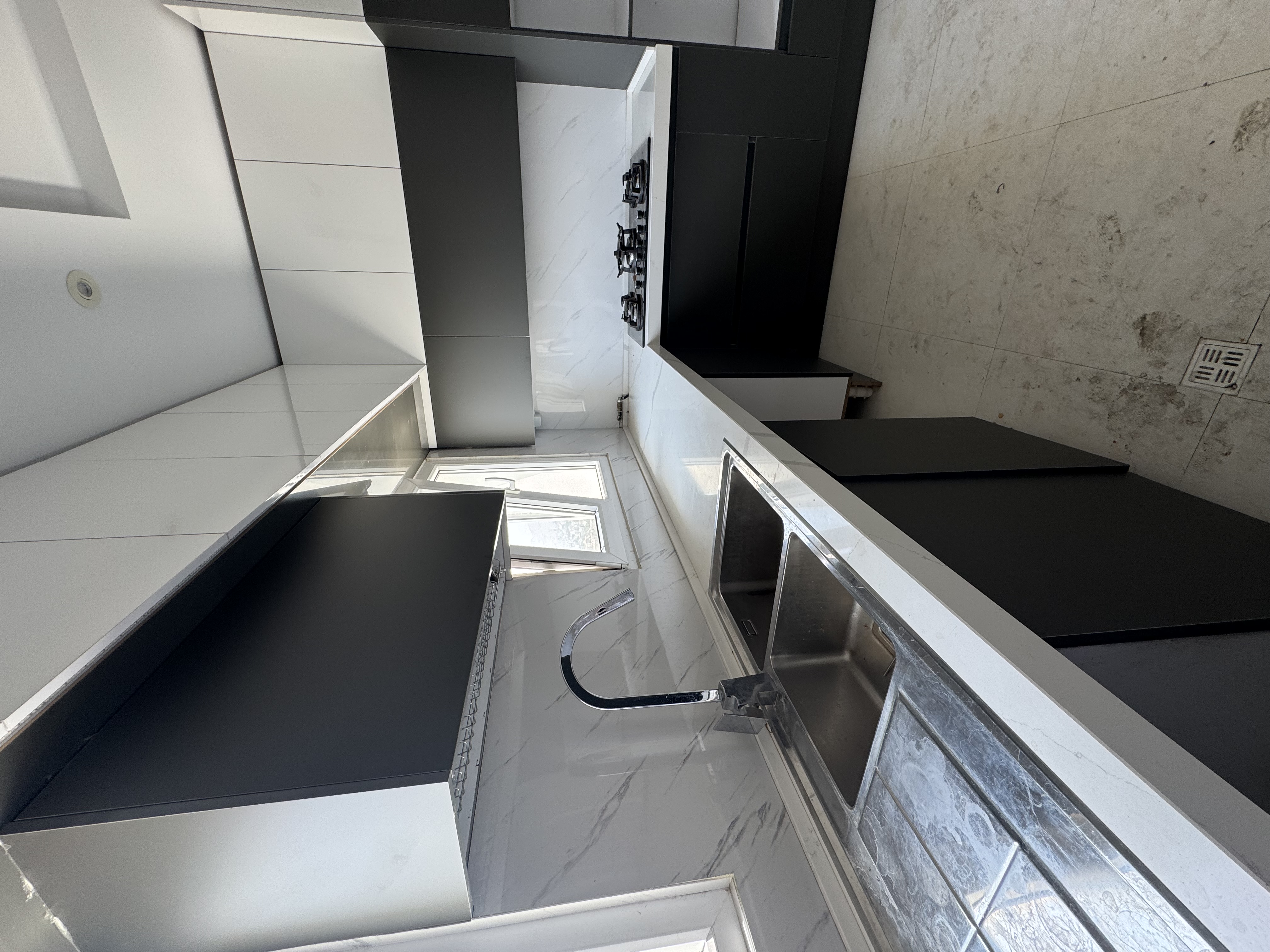 اجاره آپارتمان 150 متر سوهانک ویو ابدی