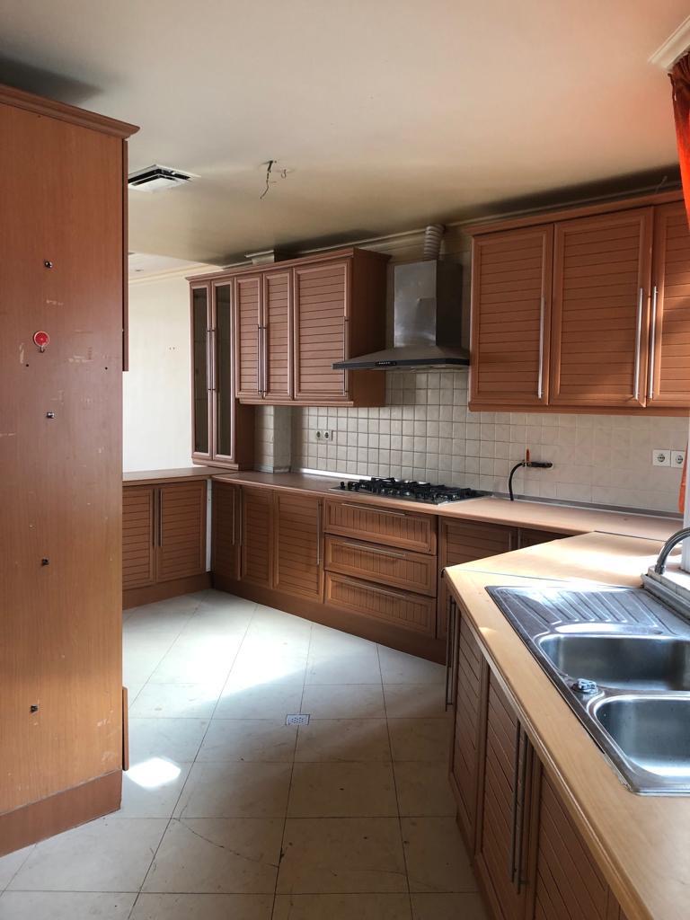 فروش آپارتمان 180 متر نیاوران