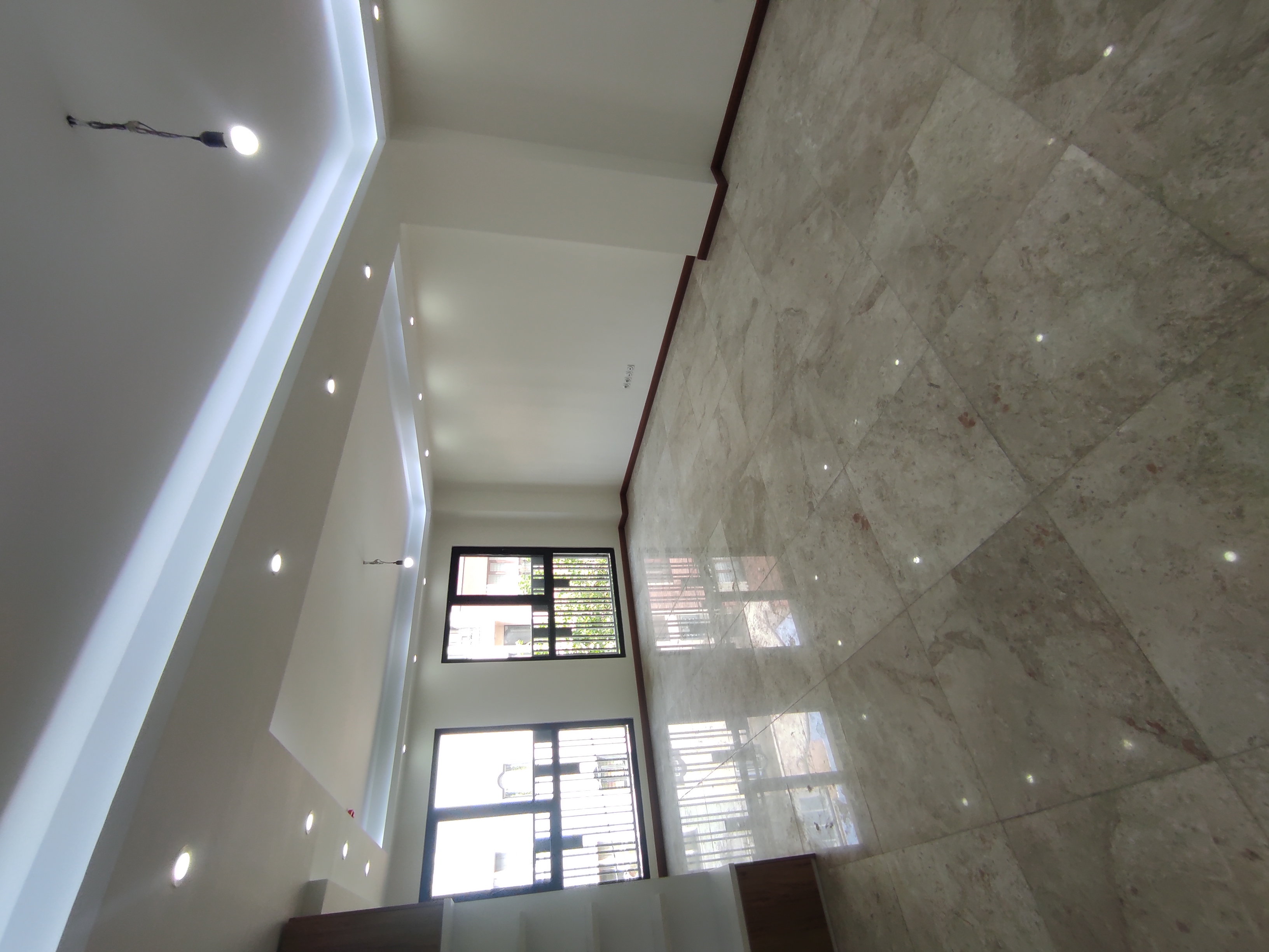 فروش آپارتمان 132متر نارمک فول امکانات