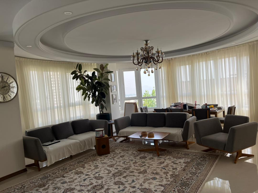 فروش آپارتمان 215متر نیاوران