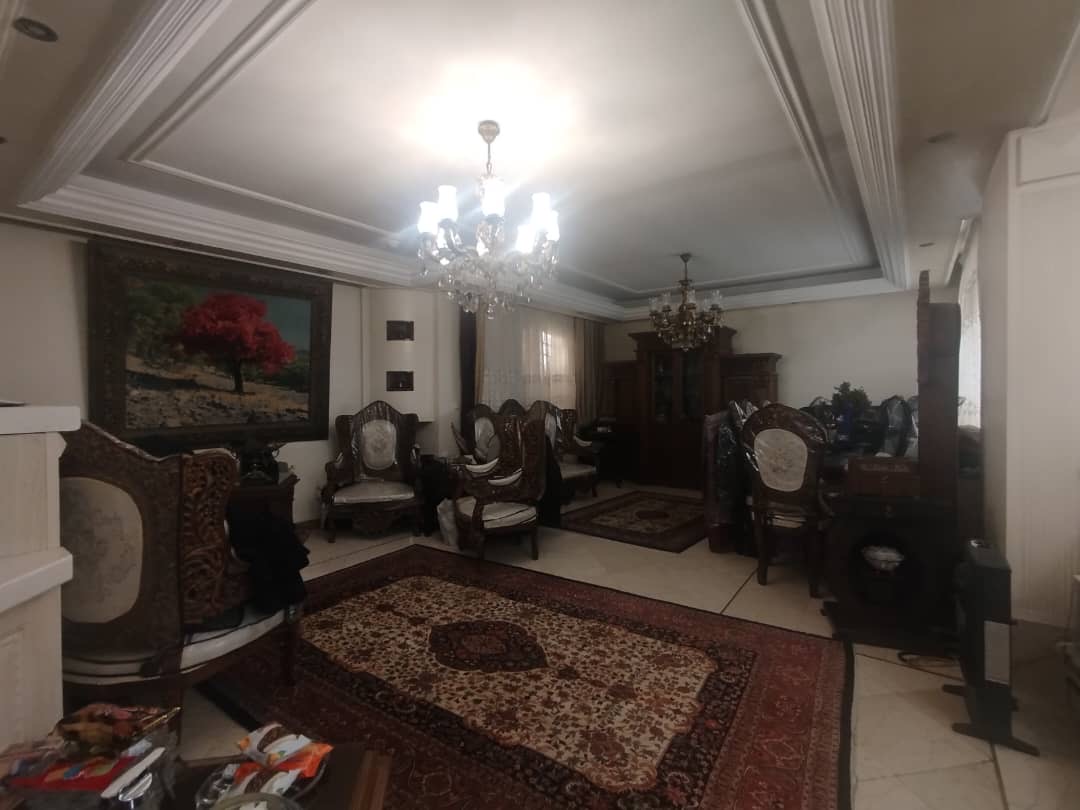 120متر/2خواب/شمال کاخ نیاوران