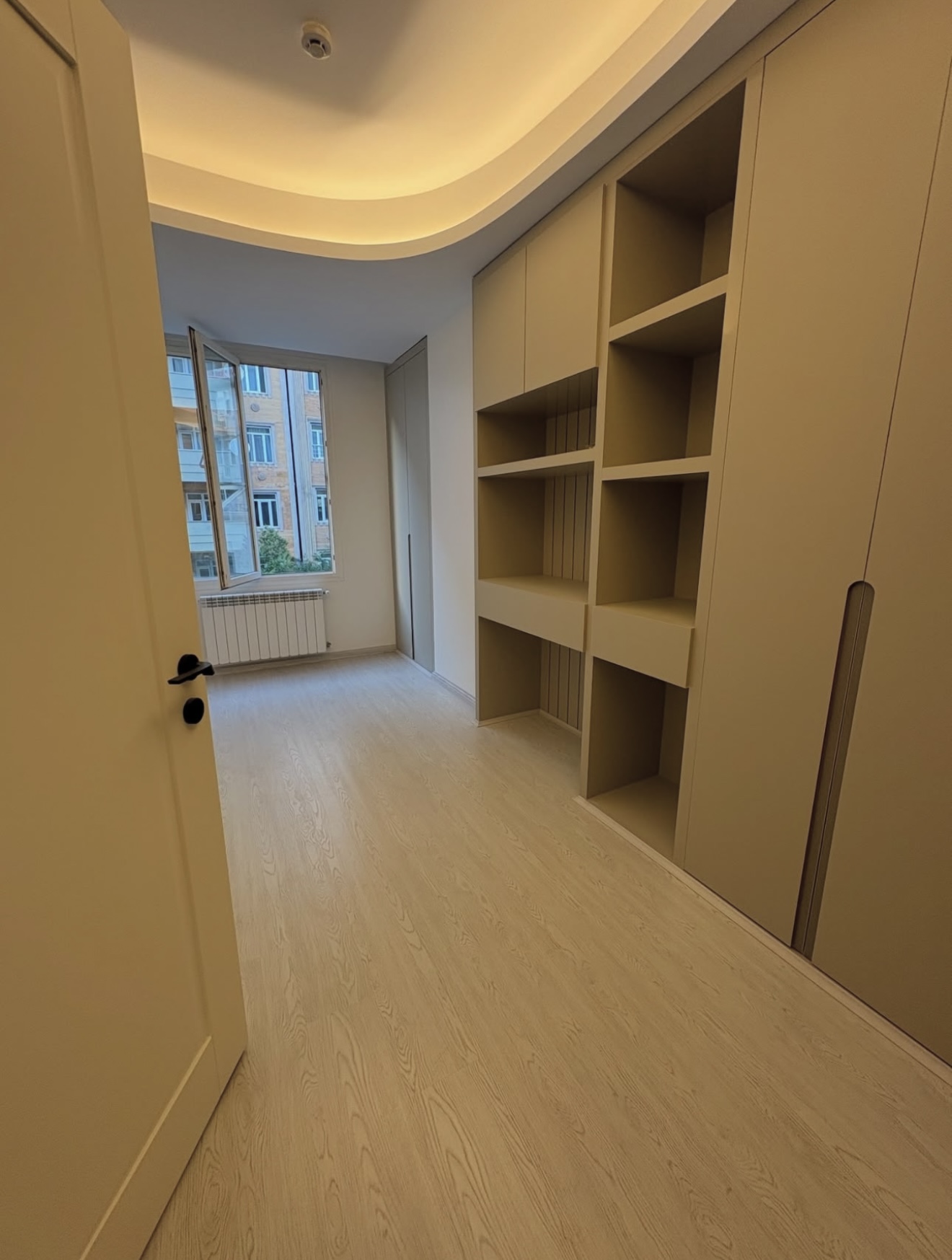 فروش آپارتمان 183 متر دیباجی تکواحدی