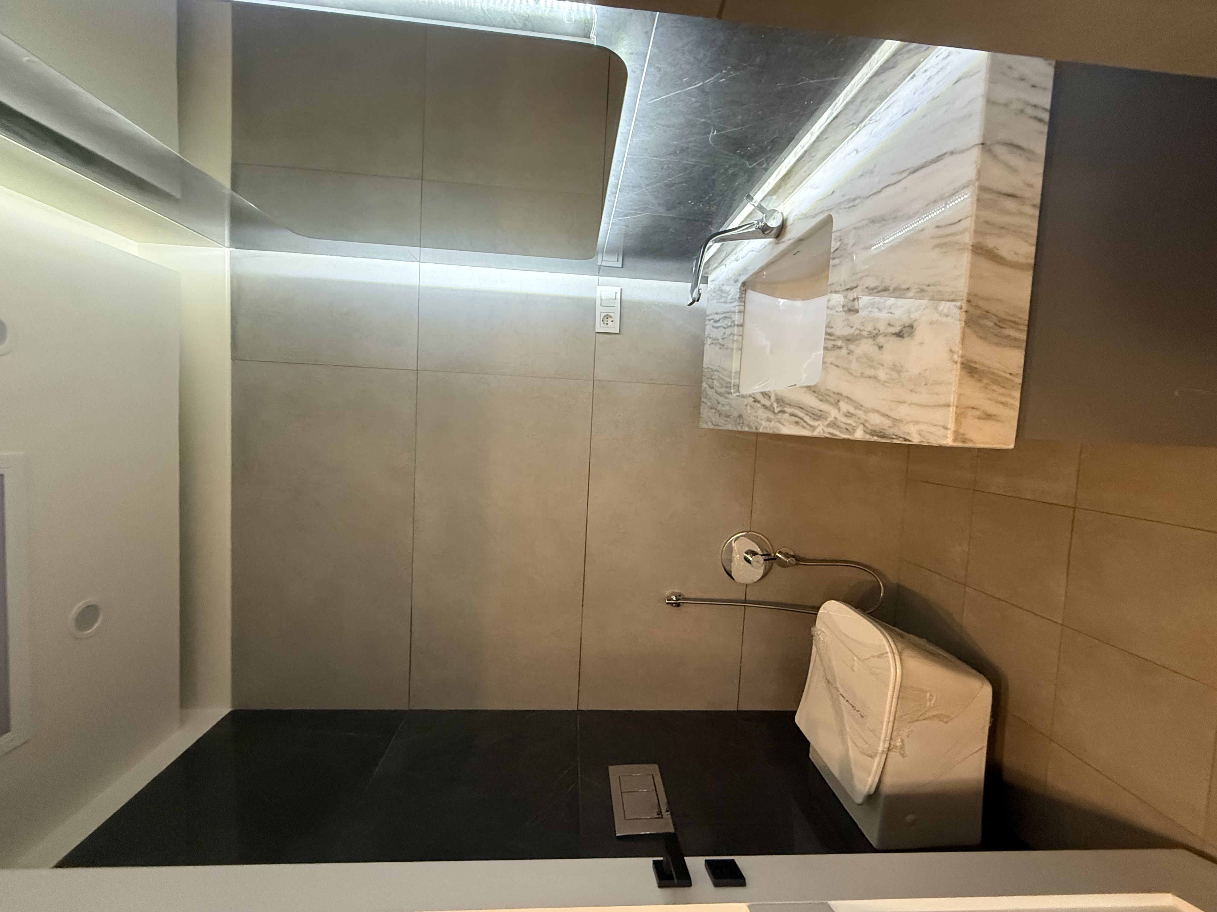 فروش آپارتمان 173 متر قیطریه 3 خواب