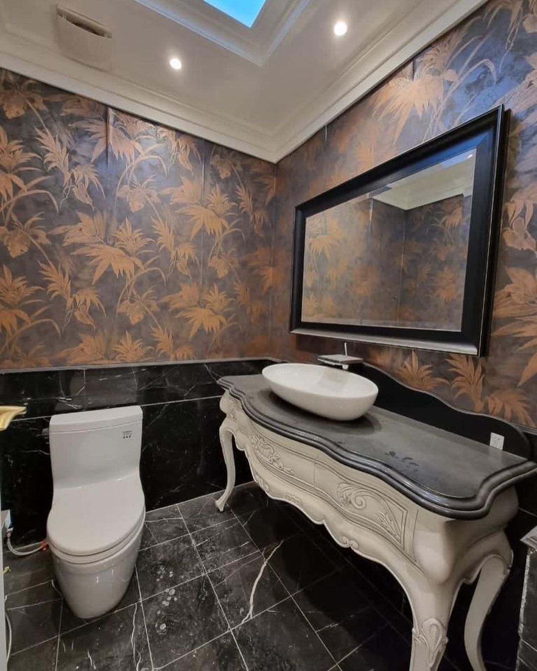 فروش آپارتمان 300متر نیاوران