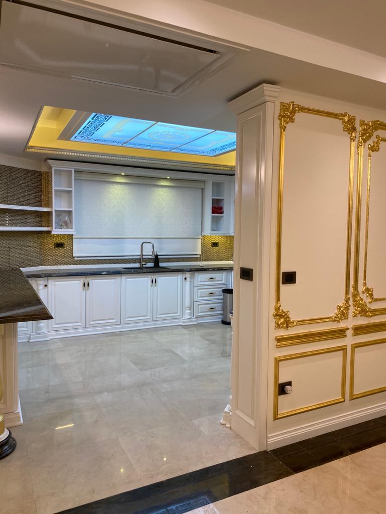 اپارتمان 300متری تاپ لوکیشن  فول مشاعات