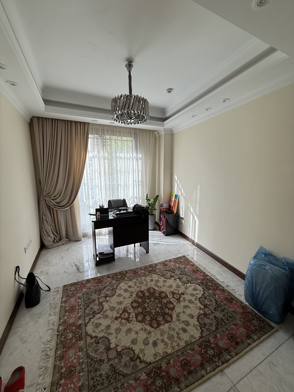 اجاره آپارتمان 200 متری تاپ لوکیشن نیاوران