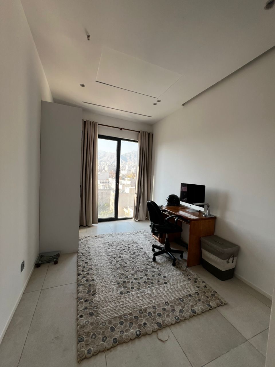 اجاره آپارتمان 180متر نیاوران 2مستر 50متر تراس