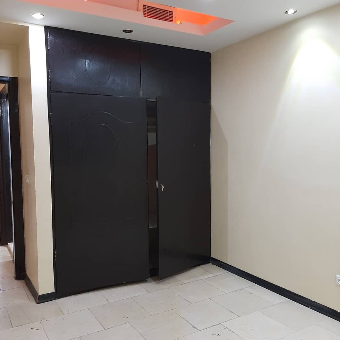 فروش آپارتمان 70 متر اندرزگو