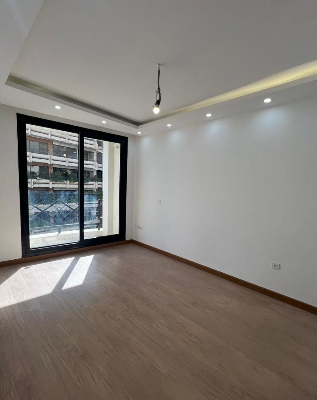 اجاره آپارتمان 140 متر در نیاوران