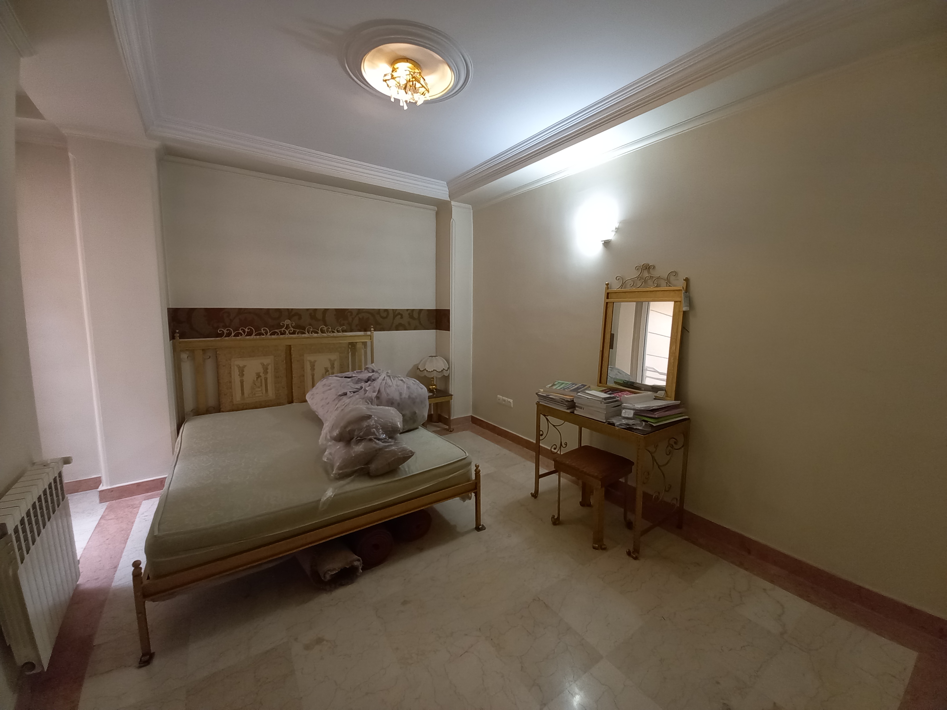 فروش آپارتمان در نیاوران