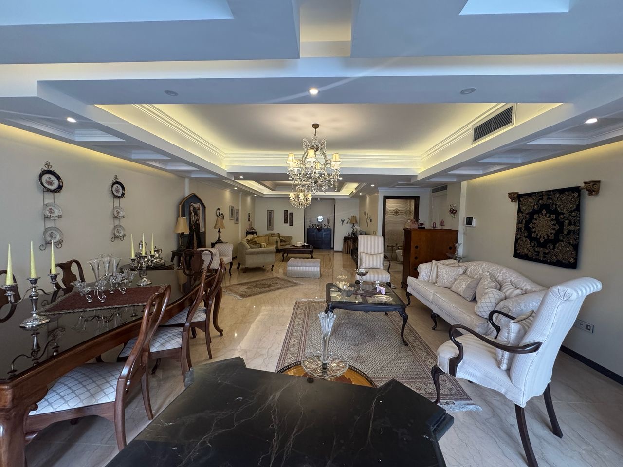 فروش آپارتمان  240 متر دیباجی مشاعات آبی فعال
