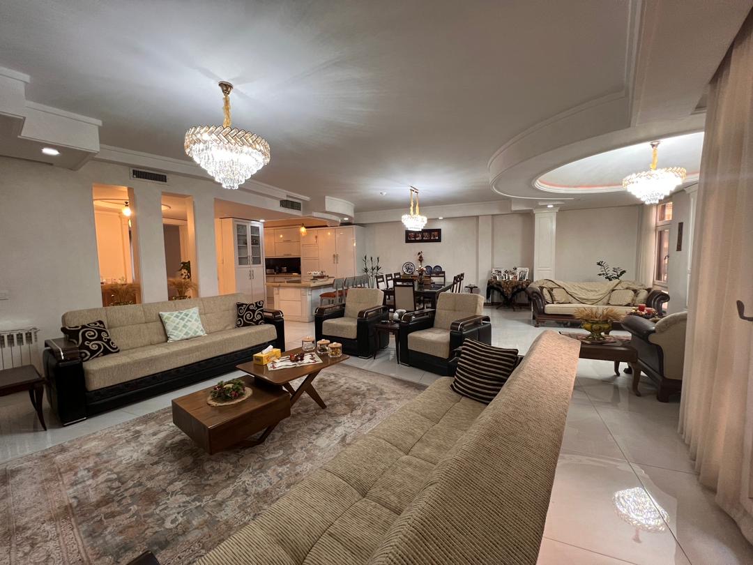 اجاره آپارتمان 200متر کامرانیه تراس قابل چیدمان ویو شمال