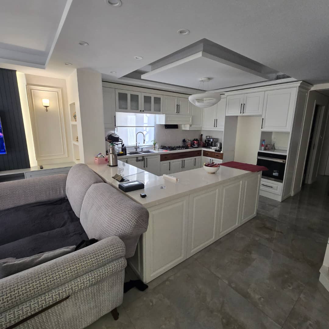 فروش آپارتمان 140 متر درب دوم فول بازسازی شده