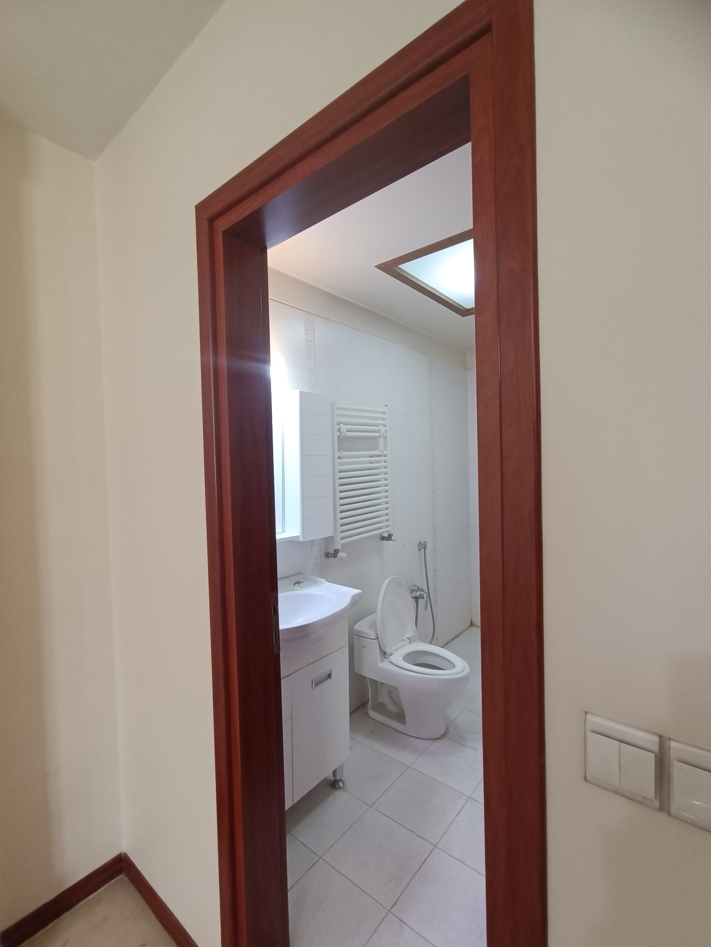 اجاره آپارتمان 190متر تاپ لوکیشن قیطریه