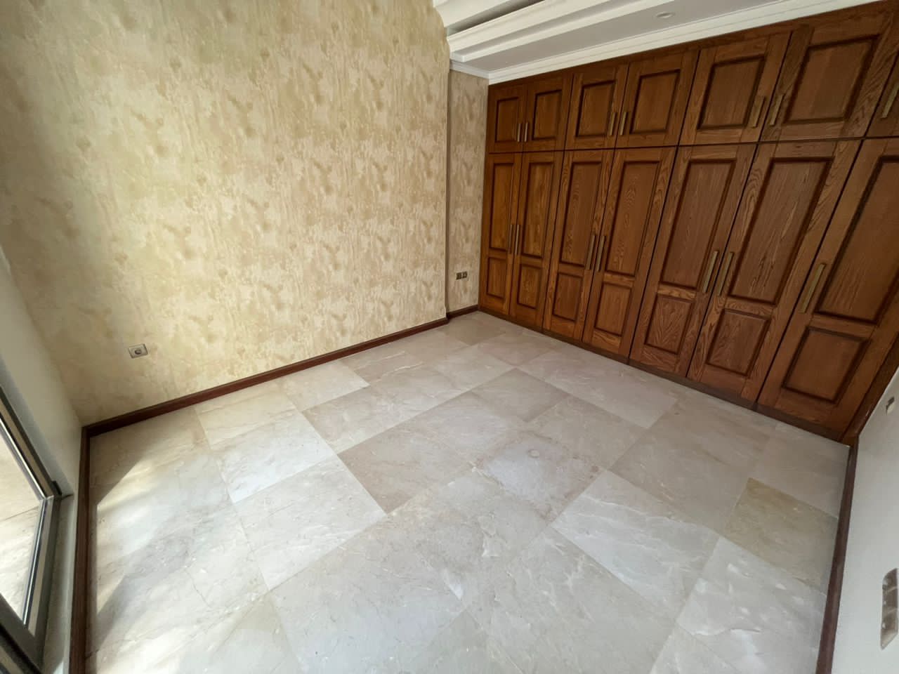 اجاره آپارتمان 340 متر دربند 3 خواب