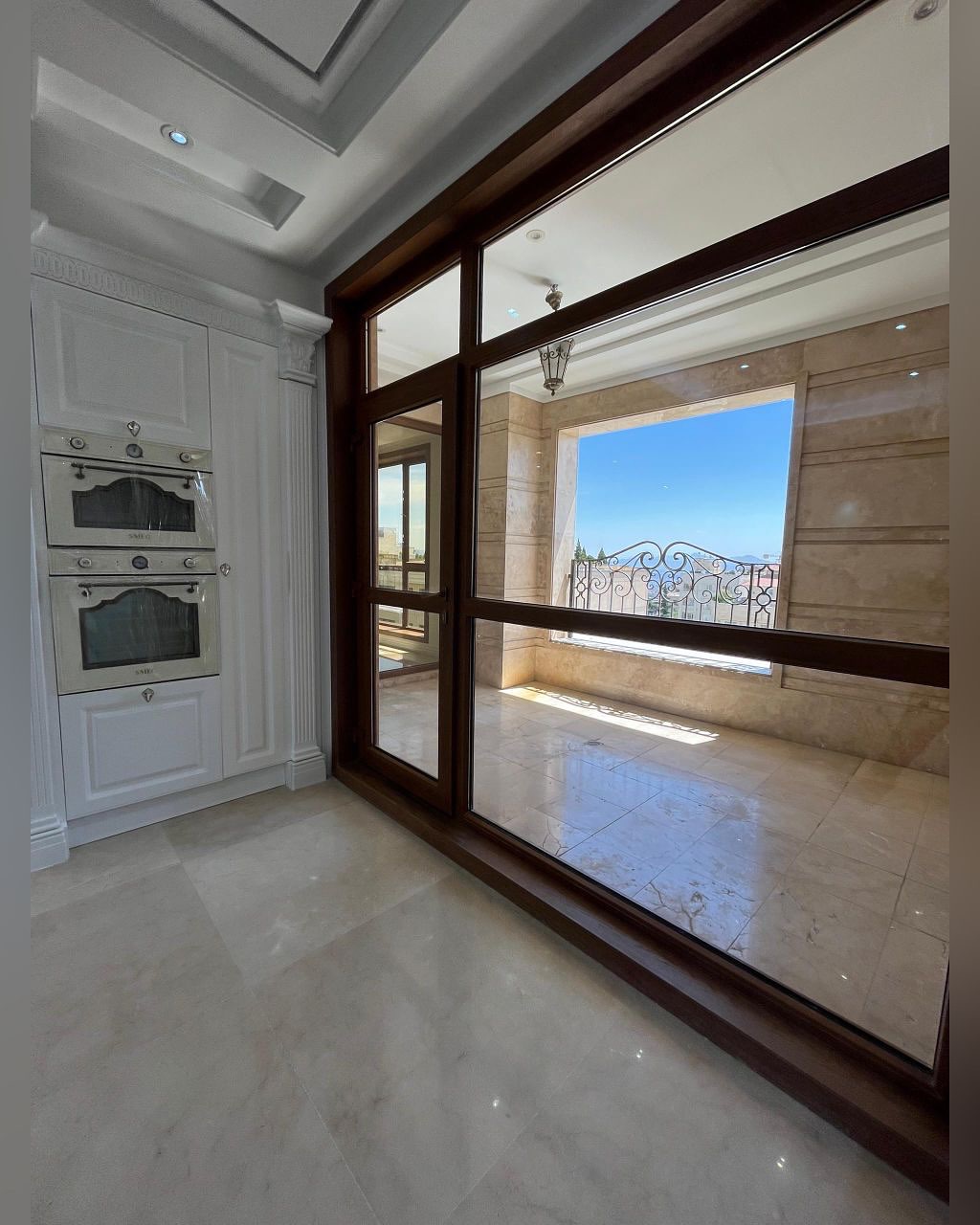 فروش‌ آپارتمان 250 متر کامرانیه سه مستر