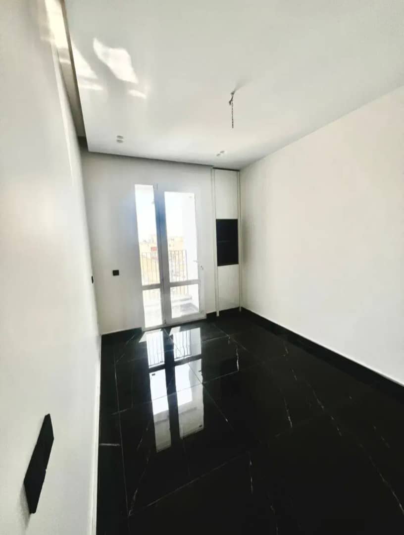 اجاره آپارتمان مدرن 95متری، 2خواب، فول امکانات نارمک