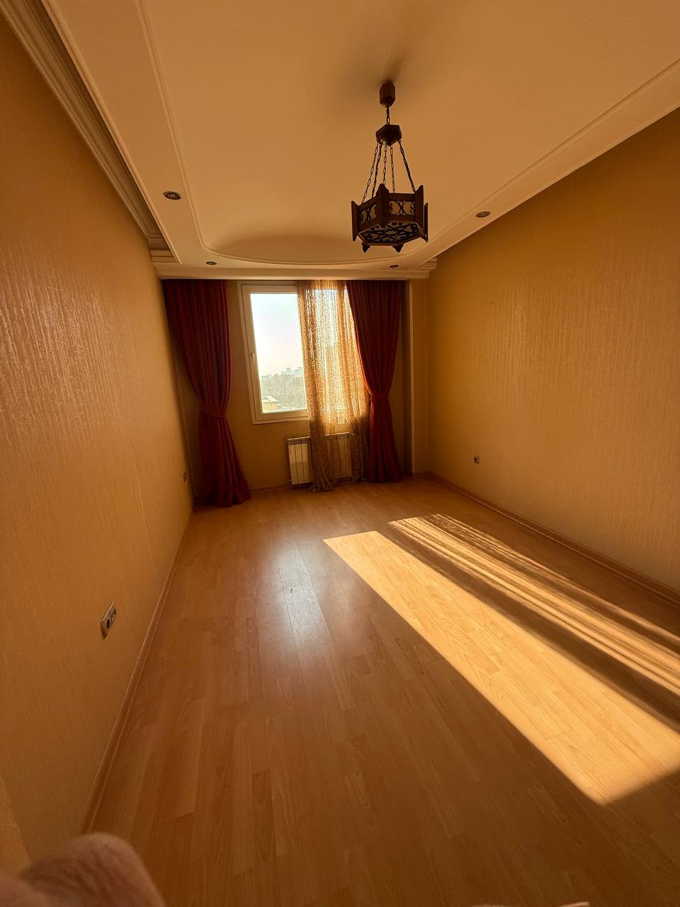 اجاره آپارتمان 200 متر نیــاوران