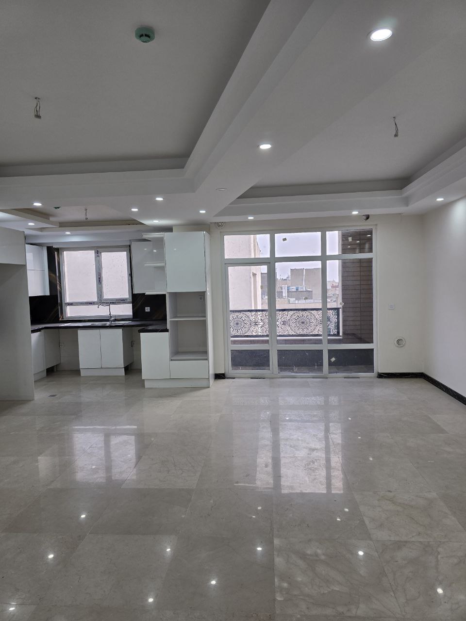 فروش آپارتمان 90متری فول امکانات فدک