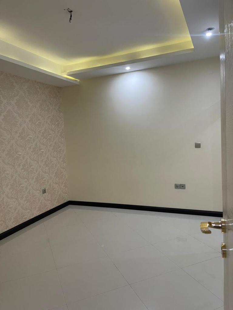 اجاره آپارتما‌ن 150 متر ازگل 3 خواب غرق نور