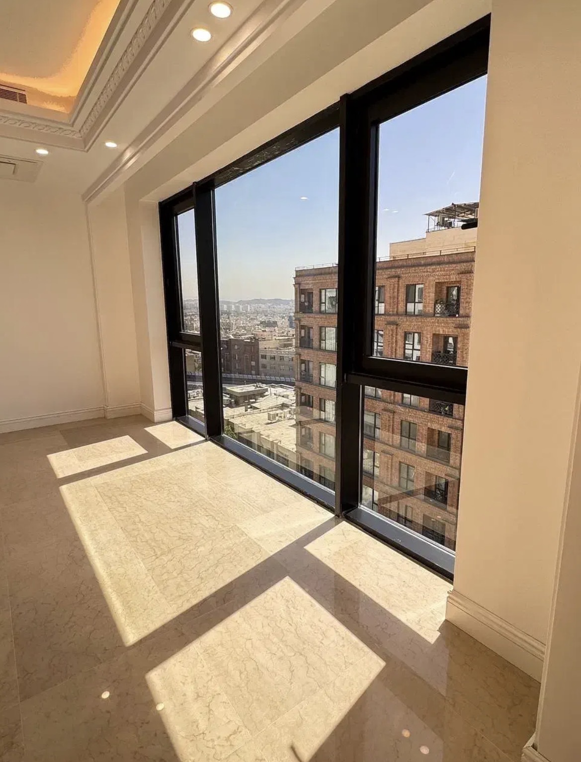 اجاره اپارتمان سه خواب فرمانیه فول امکانات