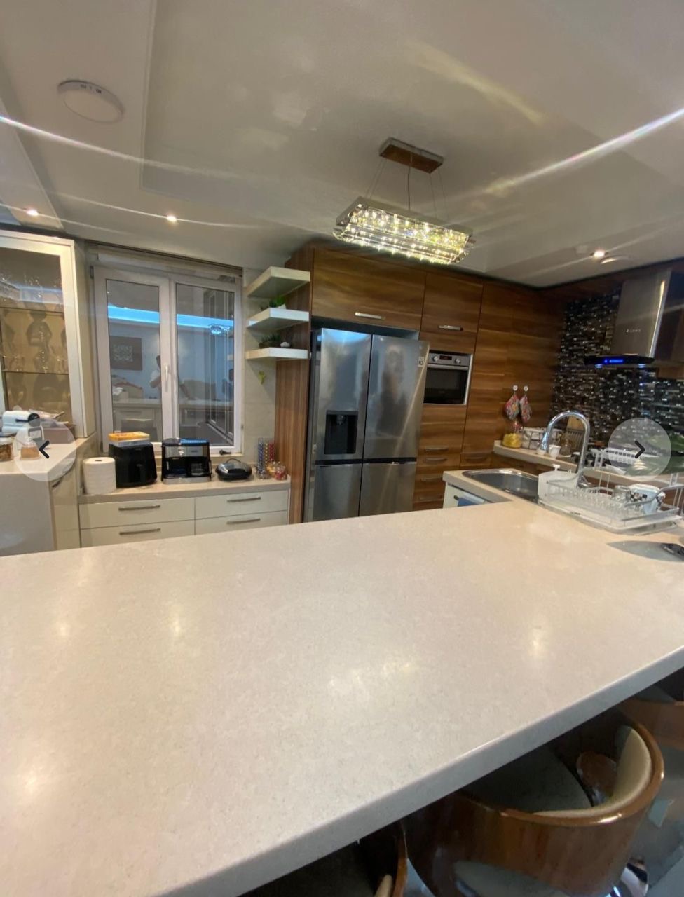 فروش آپارتمان 130 متر قیطریه غرق نور مستقیم