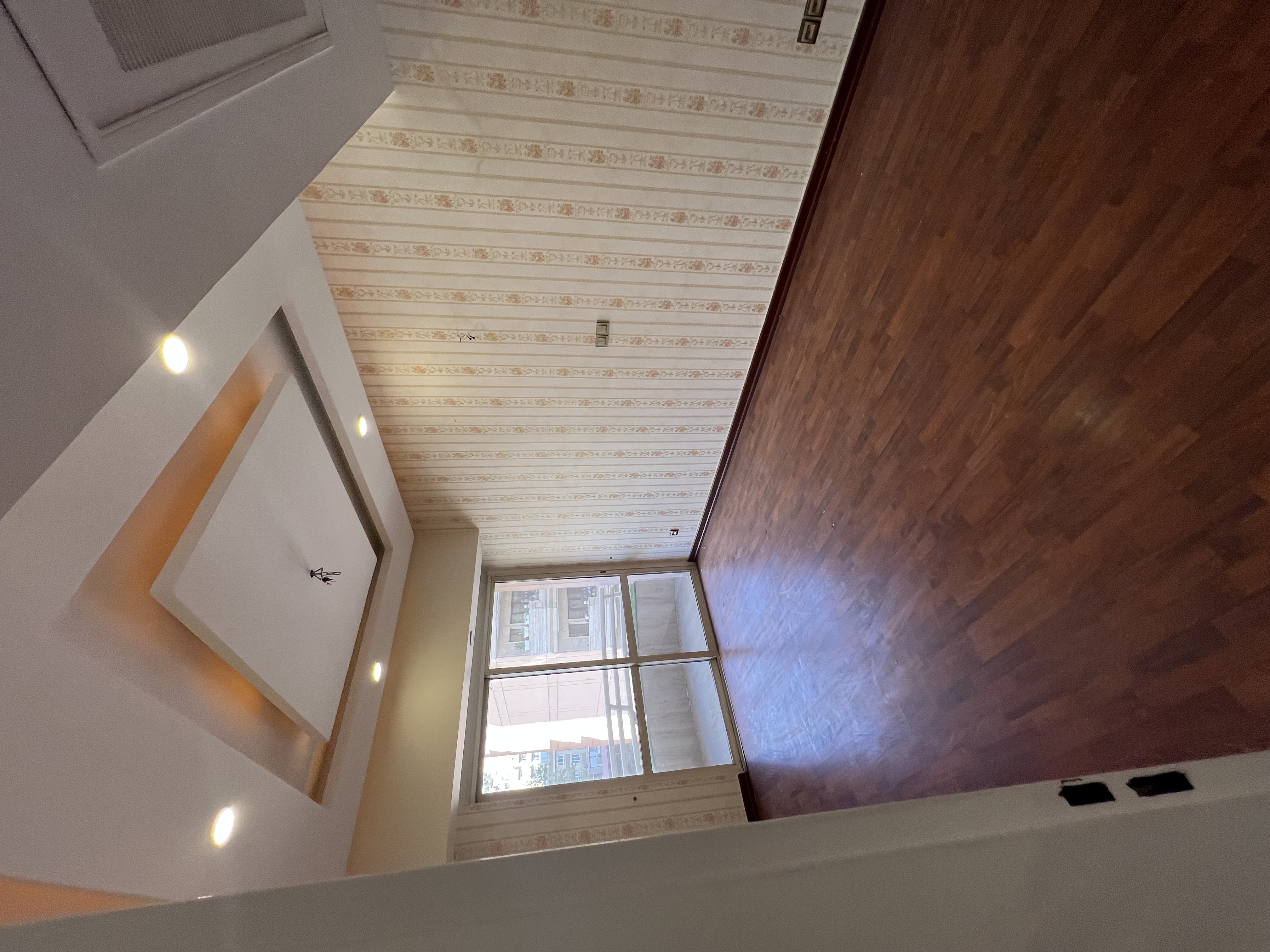 190 متر نیاوران 3 خواب ویو دار