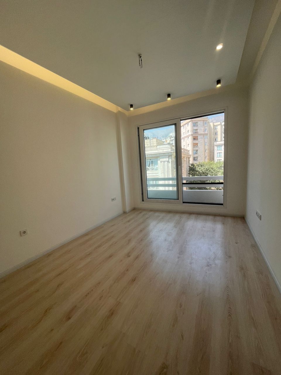فروش آپارتمان 125 متر 2 خواب فرمانیه