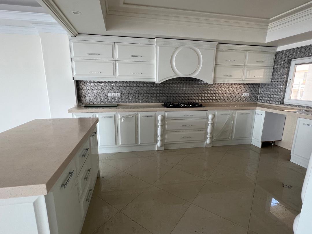 اجاره اپارتمان 200 متر نیاوران