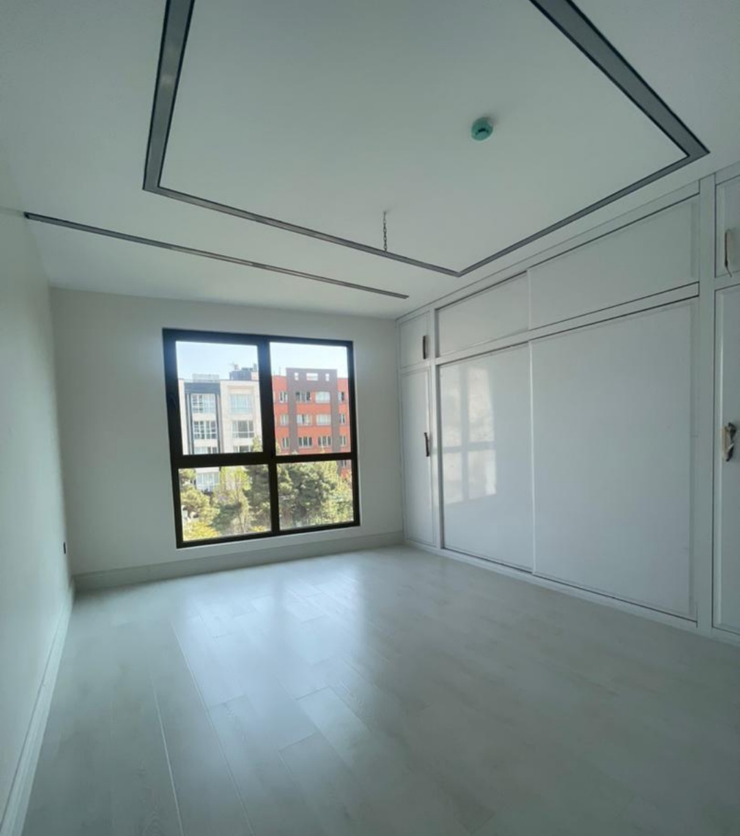 اجاره آپارتمان 200 متری در نیاوران