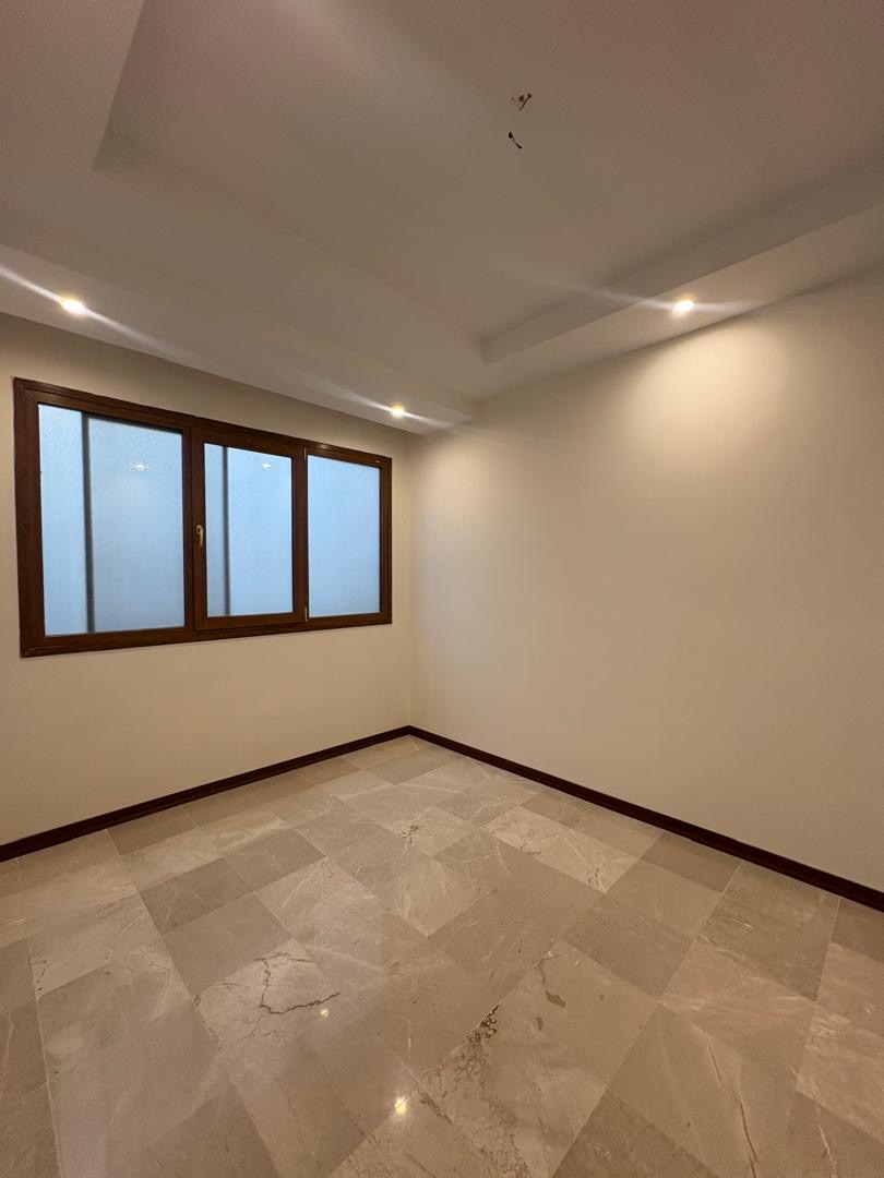 فروش آپارتمان 145 متر نیاوران زیر قیمت