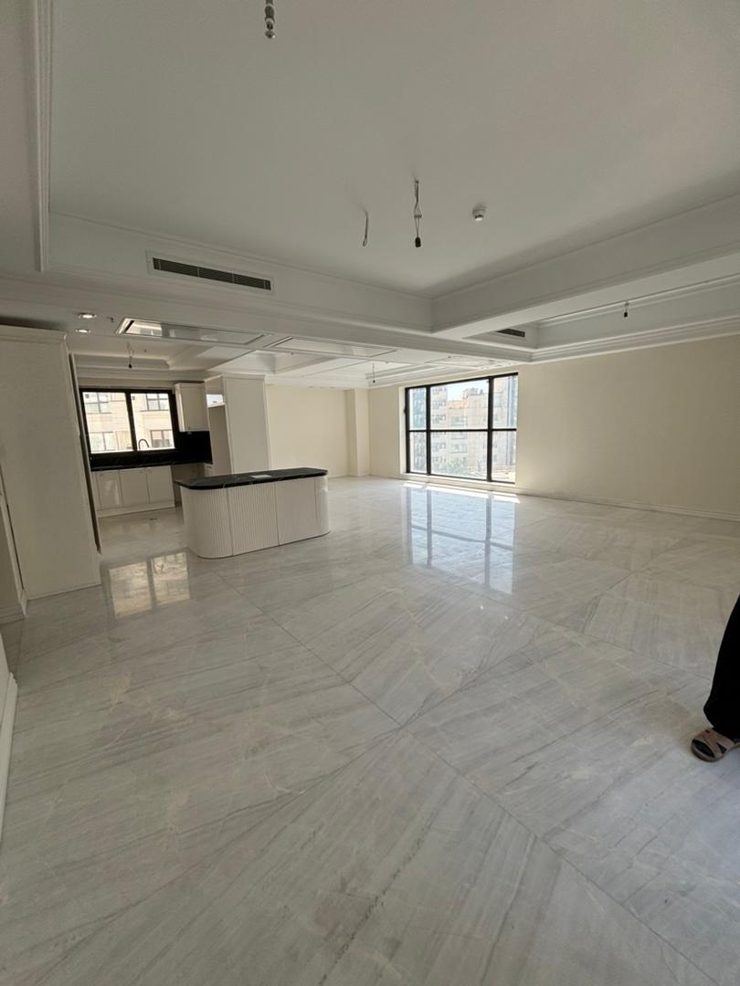 فروش اقدسیه 208 متر اقدسیه لوکیشن دسترسی به پارک و اتوبان مناسب سرمایه گذاری