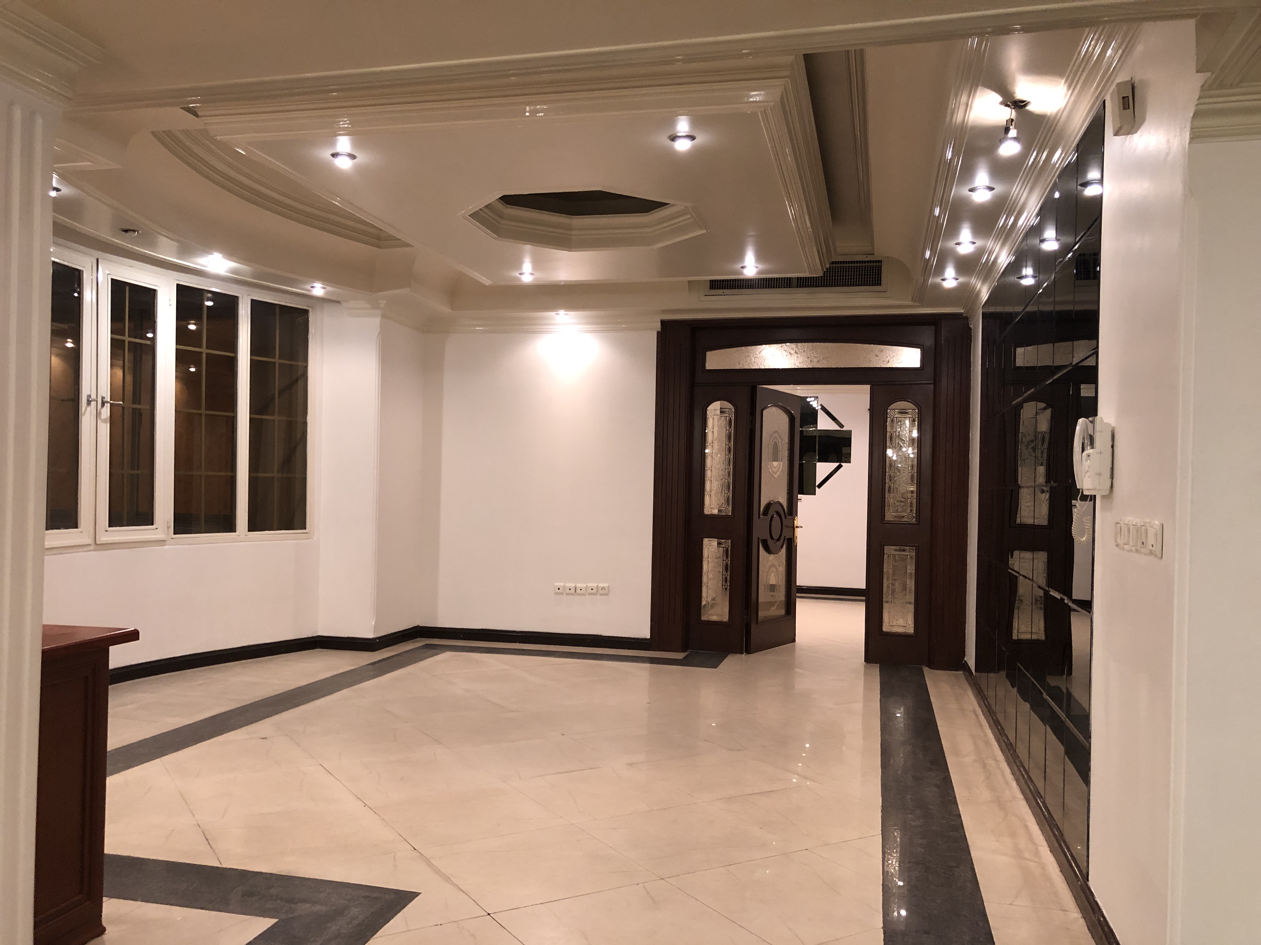 اجاره آپارتمان 400 متر فرمانیه 4 خواب