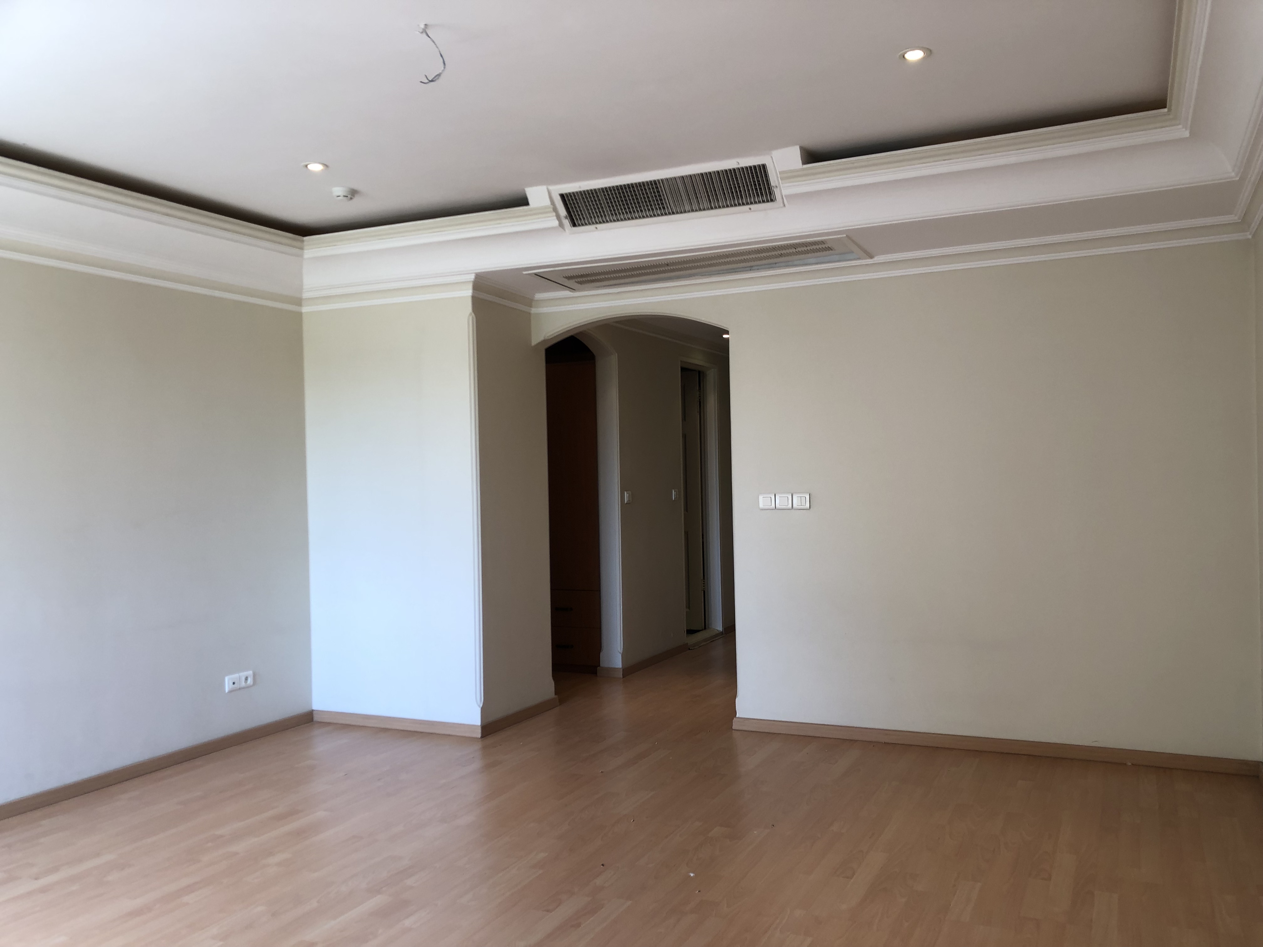 فروش آپارتمان 290 متر نیاوران گلسنگ