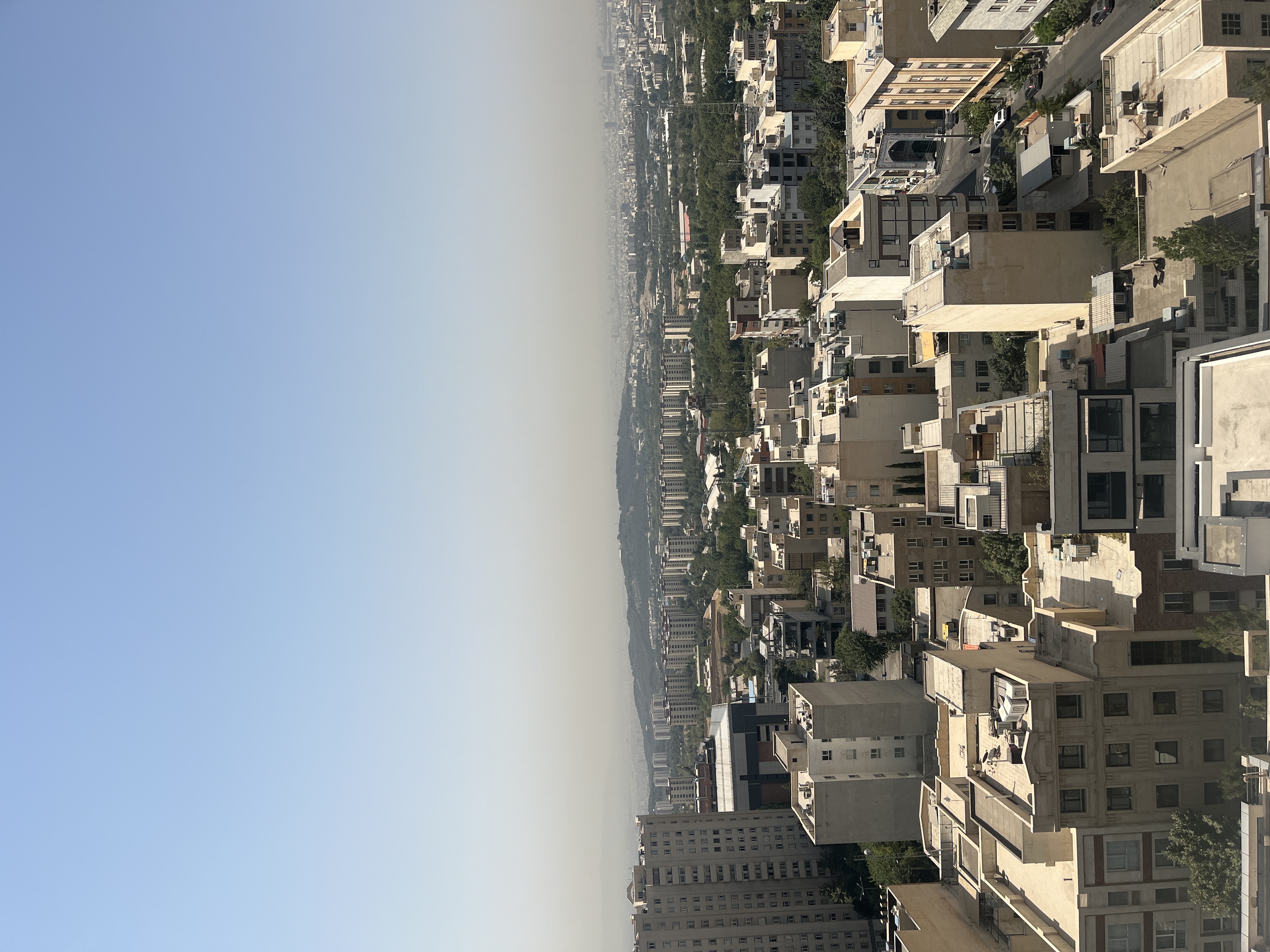 136 متر 2 تراس چیدمان 2 پارکینگ