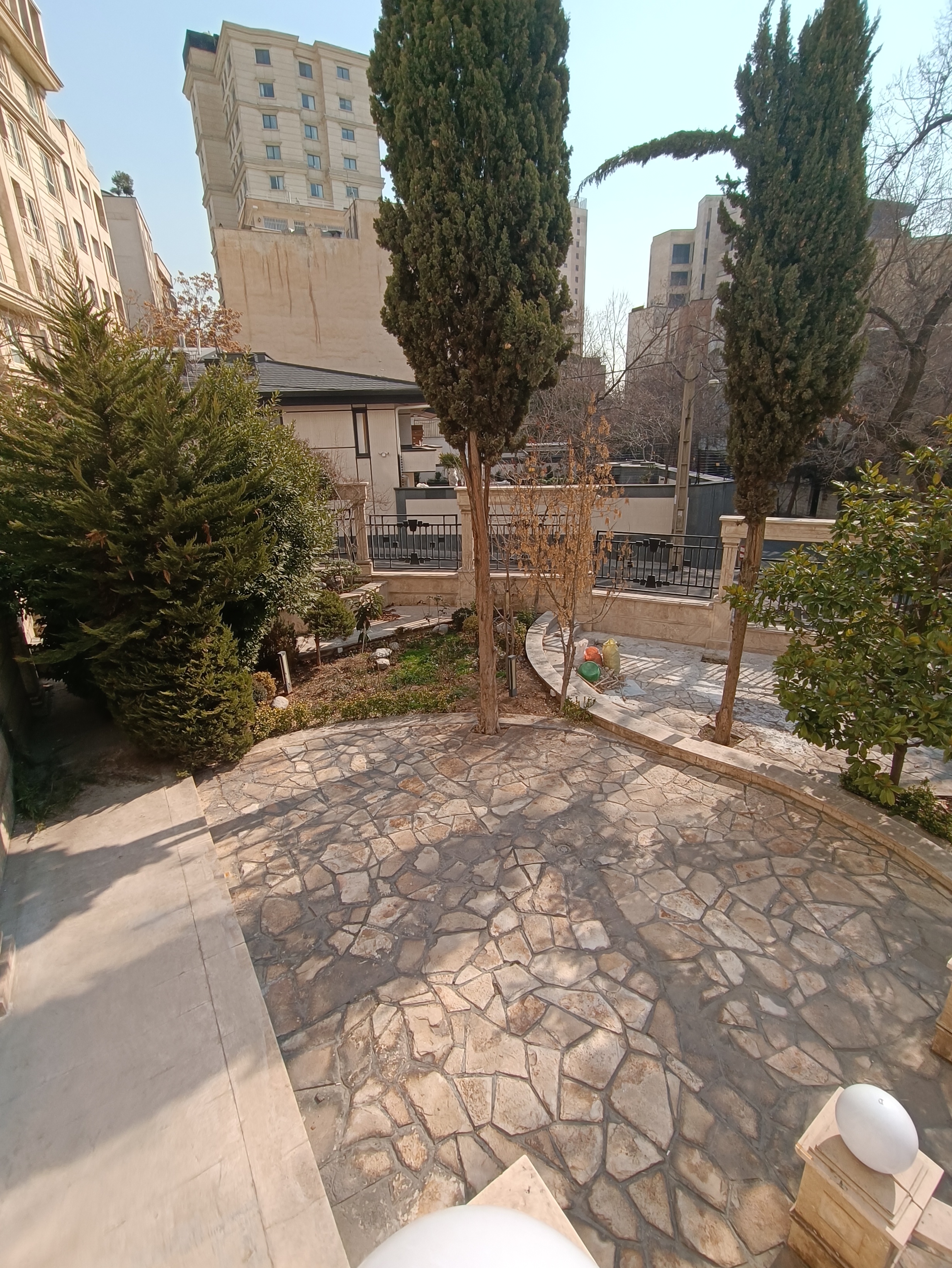 280متر مربع،4خواب 1خواب مستر