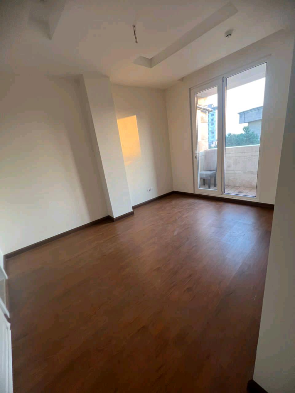 فروش آپارتمان 140 متر دولت فول بازسازی 2 پارکینگ