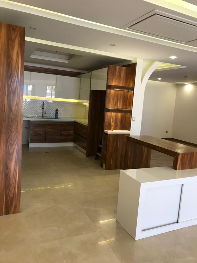فروش آپارتمان 225 متر فرمانیه فول مشاعات