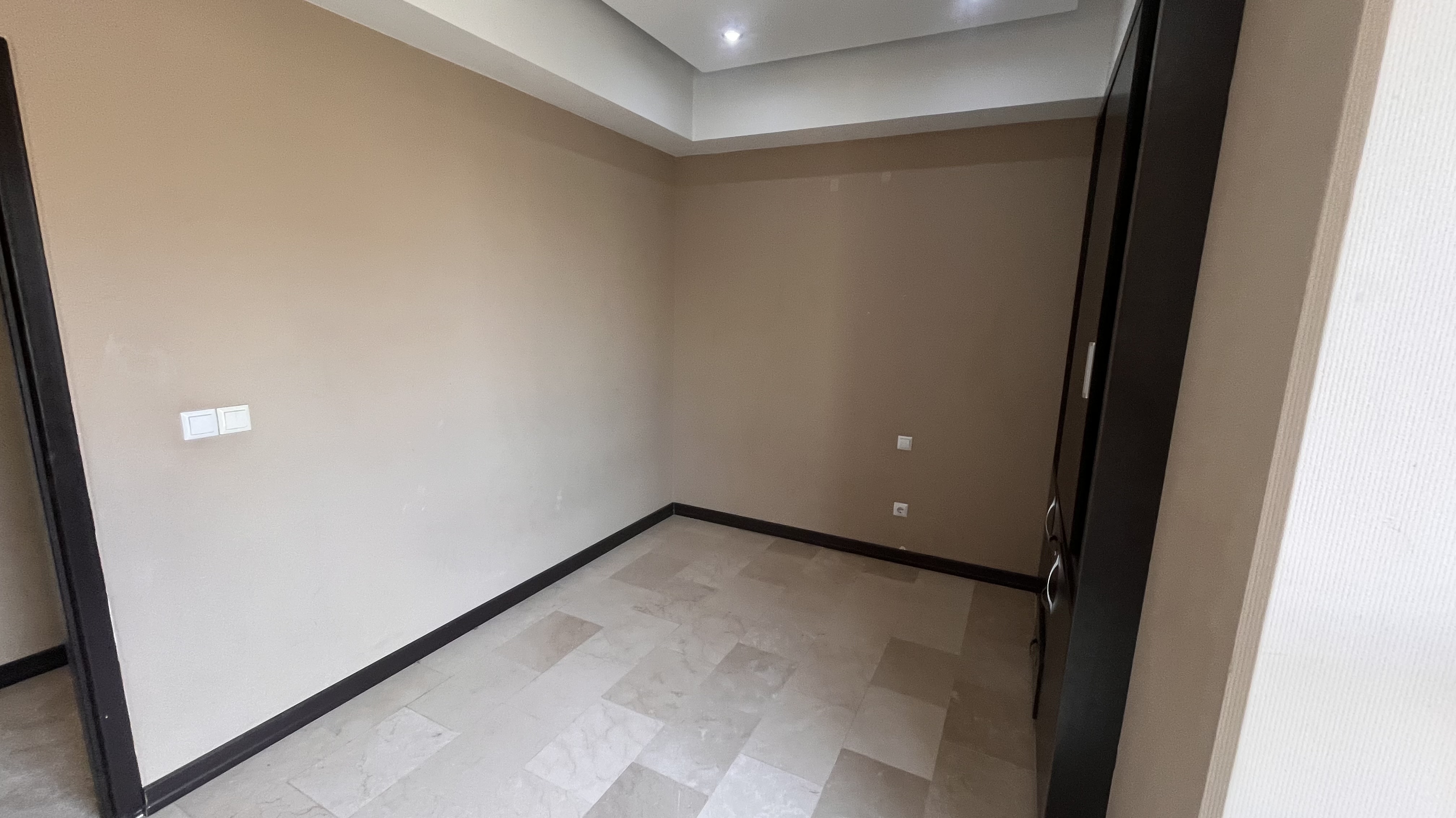 اجاره آپارتمان 110متر هروی فول امکانات